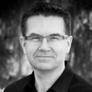 Headshot of Stephen Robertson.